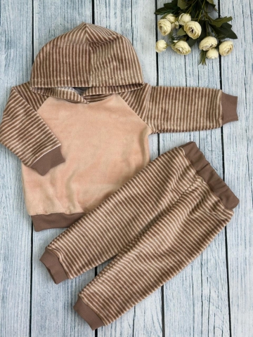 Купить оптом 117. Костюм ясельный, 80% хлопок, 20% ПЭ 80-86-92 в Всеволожске